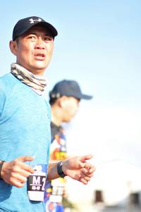 BIB: 
                            <button type="button" onclick="openModal(3592075)" class="btn btn-primary btn-sm float-right btn-popup" data-toggle="modal" data-target=".modal-high-quality">
                        <i class="fas fa-shopping-cart"></i> Add to Cart
                    </button>
                                            <button type="button" onclick="isThisMe(3592075, true)" class="btn btn-success btn-sm float-right btn-popup btn-isme hidden" data-toggle="tooltip" data-placement="bottom" title="นี่คือรูปของคุณใช่ไหม คลิกที่นี่เพื่อเอาเข้าอัลบั้ม">
                        <i class="fas fa-plus"></i> Add to album
                    </button>
                    <button type="button" onclick="isThisMe(3592075, false)" class="btn btn-warning btn-sm float-right btn-popup btn-isnotme hidden">
                        <i class="fas fa-ban"></i> Remove from album
                    </button>