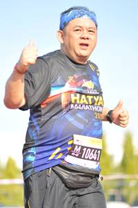 BIB: 201, 10641
                            <button type="button" onclick="openModal(3770390)" class="btn btn-primary btn-sm float-right btn-popup" data-toggle="modal" data-target=".modal-high-quality">
                        <i class="fas fa-shopping-cart"></i> Add to Cart
                    </button>
                                            <button type="button" onclick="isThisMe(3770390, true)" class="btn btn-success btn-sm float-right btn-popup btn-isme hidden" data-toggle="tooltip" data-placement="bottom" title="นี่คือรูปของคุณใช่ไหม คลิกที่นี่เพื่อเอาเข้าอัลบั้ม">
                        <i class="fas fa-plus"></i> Add to album
                    </button>
                    <button type="button" onclick="isThisMe(3770390, false)" class="btn btn-warning btn-sm float-right btn-popup btn-isnotme hidden">
                        <i class="fas fa-ban"></i> Remove from album
                    </button>