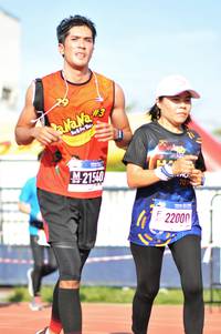 BIB: 2150, 201, 22000
                            <button type="button" onclick="openModal(3592650)" class="btn btn-primary btn-sm float-right btn-popup" data-toggle="modal" data-target=".modal-high-quality">
                        <i class="fas fa-shopping-cart"></i> Add to Cart
                    </button>
                                            <button type="button" onclick="isThisMe(3592650, true)" class="btn btn-success btn-sm float-right btn-popup btn-isme hidden" data-toggle="tooltip" data-placement="bottom" title="นี่คือรูปของคุณใช่ไหม คลิกที่นี่เพื่อเอาเข้าอัลบั้ม">
                        <i class="fas fa-plus"></i> Add to album
                    </button>
                    <button type="button" onclick="isThisMe(3592650, false)" class="btn btn-warning btn-sm float-right btn-popup btn-isnotme hidden">
                        <i class="fas fa-ban"></i> Remove from album
                    </button>