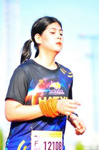 BIB: 105, 1210
                            <button type="button" onclick="openModal(3582207)" class="btn btn-primary btn-sm float-right btn-popup" data-toggle="modal" data-target=".modal-high-quality">
                        <i class="fas fa-shopping-cart"></i> Add to Cart
                    </button>
                                            <button type="button" onclick="isThisMe(3582207, true)" class="btn btn-success btn-sm float-right btn-popup btn-isme hidden" data-toggle="tooltip" data-placement="bottom" title="นี่คือรูปของคุณใช่ไหม คลิกที่นี่เพื่อเอาเข้าอัลบั้ม">
                        <i class="fas fa-plus"></i> Add to album
                    </button>
                    <button type="button" onclick="isThisMe(3582207, false)" class="btn btn-warning btn-sm float-right btn-popup btn-isnotme hidden">
                        <i class="fas fa-ban"></i> Remove from album
                    </button>