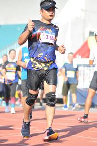 BIB: 2184
                            <button type="button" onclick="openModal(3774295)" class="btn btn-primary btn-sm float-right btn-popup" data-toggle="modal" data-target=".modal-high-quality">
                        <i class="fas fa-shopping-cart"></i> Add to Cart
                    </button>
                                            <button type="button" onclick="isThisMe(3774295, true)" class="btn btn-success btn-sm float-right btn-popup btn-isme hidden" data-toggle="tooltip" data-placement="bottom" title="นี่คือรูปของคุณใช่ไหม คลิกที่นี่เพื่อเอาเข้าอัลบั้ม">
                        <i class="fas fa-plus"></i> Add to album
                    </button>
                    <button type="button" onclick="isThisMe(3774295, false)" class="btn btn-warning btn-sm float-right btn-popup btn-isnotme hidden">
                        <i class="fas fa-ban"></i> Remove from album
                    </button>