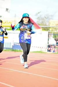 BIB: 1200
                            <button type="button" onclick="openModal(3588585)" class="btn btn-primary btn-sm float-right btn-popup" data-toggle="modal" data-target=".modal-high-quality">
                        <i class="fas fa-shopping-cart"></i> Add to Cart
                    </button>
                                            <button type="button" onclick="isThisMe(3588585, true)" class="btn btn-success btn-sm float-right btn-popup btn-isme hidden" data-toggle="tooltip" data-placement="bottom" title="นี่คือรูปของคุณใช่ไหม คลิกที่นี่เพื่อเอาเข้าอัลบั้ม">
                        <i class="fas fa-plus"></i> Add to album
                    </button>
                    <button type="button" onclick="isThisMe(3588585, false)" class="btn btn-warning btn-sm float-right btn-popup btn-isnotme hidden">
                        <i class="fas fa-ban"></i> Remove from album
                    </button>