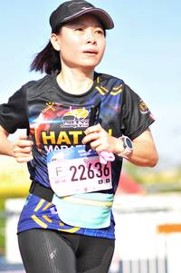 BIB: 22636
                            <button type="button" onclick="openModal(3592423)" class="btn btn-primary btn-sm float-right btn-popup" data-toggle="modal" data-target=".modal-high-quality">
                        <i class="fas fa-shopping-cart"></i> Add to Cart
                    </button>
                                            <button type="button" onclick="isThisMe(3592423, true)" class="btn btn-success btn-sm float-right btn-popup btn-isme hidden" data-toggle="tooltip" data-placement="bottom" title="นี่คือรูปของคุณใช่ไหม คลิกที่นี่เพื่อเอาเข้าอัลบั้ม">
                        <i class="fas fa-plus"></i> Add to album
                    </button>
                    <button type="button" onclick="isThisMe(3592423, false)" class="btn btn-warning btn-sm float-right btn-popup btn-isnotme hidden">
                        <i class="fas fa-ban"></i> Remove from album
                    </button>