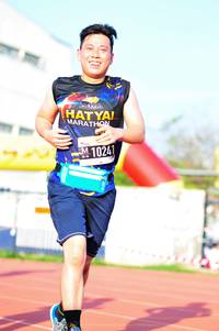 BIB: 10241
                            <button type="button" onclick="openModal(3581135)" class="btn btn-primary btn-sm float-right btn-popup" data-toggle="modal" data-target=".modal-high-quality">
                        <i class="fas fa-shopping-cart"></i> Add to Cart
                    </button>
                                            <button type="button" onclick="isThisMe(3581135, true)" class="btn btn-success btn-sm float-right btn-popup btn-isme hidden" data-toggle="tooltip" data-placement="bottom" title="นี่คือรูปของคุณใช่ไหม คลิกที่นี่เพื่อเอาเข้าอัลบั้ม">
                        <i class="fas fa-plus"></i> Add to album
                    </button>
                    <button type="button" onclick="isThisMe(3581135, false)" class="btn btn-warning btn-sm float-right btn-popup btn-isnotme hidden">
                        <i class="fas fa-ban"></i> Remove from album
                    </button>