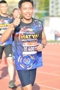 BIB: 400
                            <button type="button" onclick="openModal(3773327)" class="btn btn-primary btn-sm float-right btn-popup" data-toggle="modal" data-target=".modal-high-quality">
                        <i class="fas fa-shopping-cart"></i> Add to Cart
                    </button>
                                            <button type="button" onclick="isThisMe(3773327, true)" class="btn btn-success btn-sm float-right btn-popup btn-isme hidden" data-toggle="tooltip" data-placement="bottom" title="นี่คือรูปของคุณใช่ไหม คลิกที่นี่เพื่อเอาเข้าอัลบั้ม">
                        <i class="fas fa-plus"></i> Add to album
                    </button>
                    <button type="button" onclick="isThisMe(3773327, false)" class="btn btn-warning btn-sm float-right btn-popup btn-isnotme hidden">
                        <i class="fas fa-ban"></i> Remove from album
                    </button>