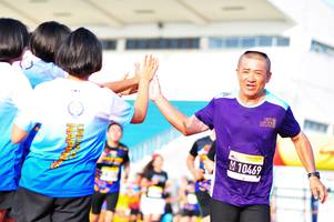 BIB: 10469
                            <button type="button" onclick="openModal(3581908)" class="btn btn-primary btn-sm float-right btn-popup" data-toggle="modal" data-target=".modal-high-quality">
                        <i class="fas fa-shopping-cart"></i> Add to Cart
                    </button>
                                            <button type="button" onclick="isThisMe(3581908, true)" class="btn btn-success btn-sm float-right btn-popup btn-isme hidden" data-toggle="tooltip" data-placement="bottom" title="นี่คือรูปของคุณใช่ไหม คลิกที่นี่เพื่อเอาเข้าอัลบั้ม">
                        <i class="fas fa-plus"></i> Add to album
                    </button>
                    <button type="button" onclick="isThisMe(3581908, false)" class="btn btn-warning btn-sm float-right btn-popup btn-isnotme hidden">
                        <i class="fas fa-ban"></i> Remove from album
                    </button>