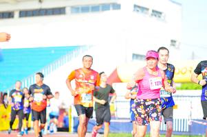 BIB: 
                            <button type="button" onclick="openModal(3763477)" class="btn btn-primary btn-sm float-right btn-popup" data-toggle="modal" data-target=".modal-high-quality">
                        <i class="fas fa-shopping-cart"></i> Add to Cart
                    </button>
                                            <button type="button" onclick="isThisMe(3763477, true)" class="btn btn-success btn-sm float-right btn-popup btn-isme hidden" data-toggle="tooltip" data-placement="bottom" title="นี่คือรูปของคุณใช่ไหม คลิกที่นี่เพื่อเอาเข้าอัลบั้ม">
                        <i class="fas fa-plus"></i> Add to album
                    </button>
                    <button type="button" onclick="isThisMe(3763477, false)" class="btn btn-warning btn-sm float-right btn-popup btn-isnotme hidden">
                        <i class="fas fa-ban"></i> Remove from album
                    </button>