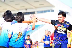 BIB: 11305
                            <button type="button" onclick="openModal(3581842)" class="btn btn-primary btn-sm float-right btn-popup" data-toggle="modal" data-target=".modal-high-quality">
                        <i class="fas fa-shopping-cart"></i> Add to Cart
                    </button>
                                            <button type="button" onclick="isThisMe(3581842, true)" class="btn btn-success btn-sm float-right btn-popup btn-isme hidden" data-toggle="tooltip" data-placement="bottom" title="นี่คือรูปของคุณใช่ไหม คลิกที่นี่เพื่อเอาเข้าอัลบั้ม">
                        <i class="fas fa-plus"></i> Add to album
                    </button>
                    <button type="button" onclick="isThisMe(3581842, false)" class="btn btn-warning btn-sm float-right btn-popup btn-isnotme hidden">
                        <i class="fas fa-ban"></i> Remove from album
                    </button>