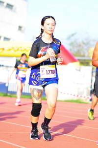 BIB: 12704
                            <button type="button" onclick="openModal(3581766)" class="btn btn-primary btn-sm float-right btn-popup" data-toggle="modal" data-target=".modal-high-quality">
                        <i class="fas fa-shopping-cart"></i> Add to Cart
                    </button>
                                            <button type="button" onclick="isThisMe(3581766, true)" class="btn btn-success btn-sm float-right btn-popup btn-isme hidden" data-toggle="tooltip" data-placement="bottom" title="นี่คือรูปของคุณใช่ไหม คลิกที่นี่เพื่อเอาเข้าอัลบั้ม">
                        <i class="fas fa-plus"></i> Add to album
                    </button>
                    <button type="button" onclick="isThisMe(3581766, false)" class="btn btn-warning btn-sm float-right btn-popup btn-isnotme hidden">
                        <i class="fas fa-ban"></i> Remove from album
                    </button>