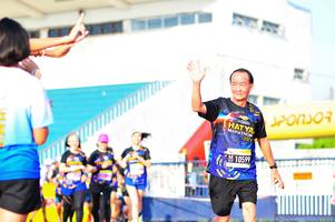 BIB: 10599
                            <button type="button" onclick="openModal(3581630)" class="btn btn-primary btn-sm float-right btn-popup" data-toggle="modal" data-target=".modal-high-quality">
                        <i class="fas fa-shopping-cart"></i> Add to Cart
                    </button>
                                            <button type="button" onclick="isThisMe(3581630, true)" class="btn btn-success btn-sm float-right btn-popup btn-isme hidden" data-toggle="tooltip" data-placement="bottom" title="นี่คือรูปของคุณใช่ไหม คลิกที่นี่เพื่อเอาเข้าอัลบั้ม">
                        <i class="fas fa-plus"></i> Add to album
                    </button>
                    <button type="button" onclick="isThisMe(3581630, false)" class="btn btn-warning btn-sm float-right btn-popup btn-isnotme hidden">
                        <i class="fas fa-ban"></i> Remove from album
                    </button>