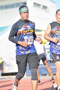 BIB: 20100
                            <button type="button" onclick="openModal(3774067)" class="btn btn-primary btn-sm float-right btn-popup" data-toggle="modal" data-target=".modal-high-quality">
                        <i class="fas fa-shopping-cart"></i> Add to Cart
                    </button>
                                            <button type="button" onclick="isThisMe(3774067, true)" class="btn btn-success btn-sm float-right btn-popup btn-isme hidden" data-toggle="tooltip" data-placement="bottom" title="นี่คือรูปของคุณใช่ไหม คลิกที่นี่เพื่อเอาเข้าอัลบั้ม">
                        <i class="fas fa-plus"></i> Add to album
                    </button>
                    <button type="button" onclick="isThisMe(3774067, false)" class="btn btn-warning btn-sm float-right btn-popup btn-isnotme hidden">
                        <i class="fas fa-ban"></i> Remove from album
                    </button>