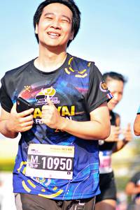 BIB: 105, 10950
                            <button type="button" onclick="openModal(3590046)" class="btn btn-primary btn-sm float-right btn-popup" data-toggle="modal" data-target=".modal-high-quality">
                        <i class="fas fa-shopping-cart"></i> Add to Cart
                    </button>
                                            <button type="button" onclick="isThisMe(3590046, true)" class="btn btn-success btn-sm float-right btn-popup btn-isme hidden" data-toggle="tooltip" data-placement="bottom" title="นี่คือรูปของคุณใช่ไหม คลิกที่นี่เพื่อเอาเข้าอัลบั้ม">
                        <i class="fas fa-plus"></i> Add to album
                    </button>
                    <button type="button" onclick="isThisMe(3590046, false)" class="btn btn-warning btn-sm float-right btn-popup btn-isnotme hidden">
                        <i class="fas fa-ban"></i> Remove from album
                    </button>