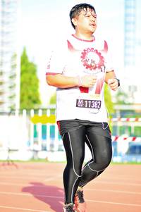 BIB: 11382
                            <button type="button" onclick="openModal(3588765)" class="btn btn-primary btn-sm float-right btn-popup" data-toggle="modal" data-target=".modal-high-quality">
                        <i class="fas fa-shopping-cart"></i> Add to Cart
                    </button>
                                            <button type="button" onclick="isThisMe(3588765, true)" class="btn btn-success btn-sm float-right btn-popup btn-isme hidden" data-toggle="tooltip" data-placement="bottom" title="นี่คือรูปของคุณใช่ไหม คลิกที่นี่เพื่อเอาเข้าอัลบั้ม">
                        <i class="fas fa-plus"></i> Add to album
                    </button>
                    <button type="button" onclick="isThisMe(3588765, false)" class="btn btn-warning btn-sm float-right btn-popup btn-isnotme hidden">
                        <i class="fas fa-ban"></i> Remove from album
                    </button>