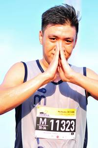 BIB: 105, 11323
                            <button type="button" onclick="openModal(3580785)" class="btn btn-primary btn-sm float-right btn-popup" data-toggle="modal" data-target=".modal-high-quality">
                        <i class="fas fa-shopping-cart"></i> Add to Cart
                    </button>
                                            <button type="button" onclick="isThisMe(3580785, true)" class="btn btn-success btn-sm float-right btn-popup btn-isme hidden" data-toggle="tooltip" data-placement="bottom" title="นี่คือรูปของคุณใช่ไหม คลิกที่นี่เพื่อเอาเข้าอัลบั้ม">
                        <i class="fas fa-plus"></i> Add to album
                    </button>
                    <button type="button" onclick="isThisMe(3580785, false)" class="btn btn-warning btn-sm float-right btn-popup btn-isnotme hidden">
                        <i class="fas fa-ban"></i> Remove from album
                    </button>