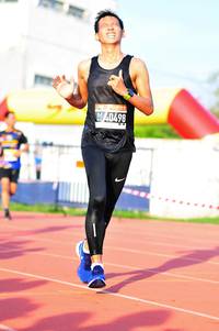 BIB: 
                            <button type="button" onclick="openModal(3580708)" class="btn btn-primary btn-sm float-right btn-popup" data-toggle="modal" data-target=".modal-high-quality">
                        <i class="fas fa-shopping-cart"></i> Add to Cart
                    </button>
                                            <button type="button" onclick="isThisMe(3580708, true)" class="btn btn-success btn-sm float-right btn-popup btn-isme hidden" data-toggle="tooltip" data-placement="bottom" title="นี่คือรูปของคุณใช่ไหม คลิกที่นี่เพื่อเอาเข้าอัลบั้ม">
                        <i class="fas fa-plus"></i> Add to album
                    </button>
                    <button type="button" onclick="isThisMe(3580708, false)" class="btn btn-warning btn-sm float-right btn-popup btn-isnotme hidden">
                        <i class="fas fa-ban"></i> Remove from album
                    </button>