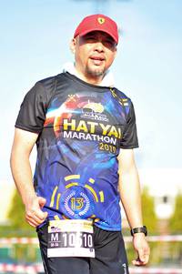 BIB: 201, 10510
                            <button type="button" onclick="openModal(3590831)" class="btn btn-primary btn-sm float-right btn-popup" data-toggle="modal" data-target=".modal-high-quality">
                        <i class="fas fa-shopping-cart"></i> Add to Cart
                    </button>
                                            <button type="button" onclick="isThisMe(3590831, true)" class="btn btn-success btn-sm float-right btn-popup btn-isme hidden" data-toggle="tooltip" data-placement="bottom" title="นี่คือรูปของคุณใช่ไหม คลิกที่นี่เพื่อเอาเข้าอัลบั้ม">
                        <i class="fas fa-plus"></i> Add to album
                    </button>
                    <button type="button" onclick="isThisMe(3590831, false)" class="btn btn-warning btn-sm float-right btn-popup btn-isnotme hidden">
                        <i class="fas fa-ban"></i> Remove from album
                    </button>