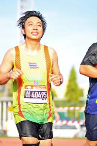 BIB: 40495
                            <button type="button" onclick="openModal(3590801)" class="btn btn-primary btn-sm float-right btn-popup" data-toggle="modal" data-target=".modal-high-quality">
                        <i class="fas fa-shopping-cart"></i> Add to Cart
                    </button>
                                            <button type="button" onclick="isThisMe(3590801, true)" class="btn btn-success btn-sm float-right btn-popup btn-isme hidden" data-toggle="tooltip" data-placement="bottom" title="นี่คือรูปของคุณใช่ไหม คลิกที่นี่เพื่อเอาเข้าอัลบั้ม">
                        <i class="fas fa-plus"></i> Add to album
                    </button>
                    <button type="button" onclick="isThisMe(3590801, false)" class="btn btn-warning btn-sm float-right btn-popup btn-isnotme hidden">
                        <i class="fas fa-ban"></i> Remove from album
                    </button>