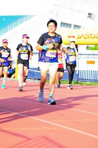 BIB: 11972
                            <button type="button" onclick="openModal(3581793)" class="btn btn-primary btn-sm float-right btn-popup" data-toggle="modal" data-target=".modal-high-quality">
                        <i class="fas fa-shopping-cart"></i> Add to Cart
                    </button>
                                            <button type="button" onclick="isThisMe(3581793, true)" class="btn btn-success btn-sm float-right btn-popup btn-isme hidden" data-toggle="tooltip" data-placement="bottom" title="นี่คือรูปของคุณใช่ไหม คลิกที่นี่เพื่อเอาเข้าอัลบั้ม">
                        <i class="fas fa-plus"></i> Add to album
                    </button>
                    <button type="button" onclick="isThisMe(3581793, false)" class="btn btn-warning btn-sm float-right btn-popup btn-isnotme hidden">
                        <i class="fas fa-ban"></i> Remove from album
                    </button>