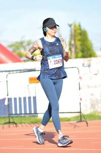 BIB: 22618
                            <button type="button" onclick="openModal(3592413)" class="btn btn-primary btn-sm float-right btn-popup" data-toggle="modal" data-target=".modal-high-quality">
                        <i class="fas fa-shopping-cart"></i> Add to Cart
                    </button>
                                            <button type="button" onclick="isThisMe(3592413, true)" class="btn btn-success btn-sm float-right btn-popup btn-isme hidden" data-toggle="tooltip" data-placement="bottom" title="นี่คือรูปของคุณใช่ไหม คลิกที่นี่เพื่อเอาเข้าอัลบั้ม">
                        <i class="fas fa-plus"></i> Add to album
                    </button>
                    <button type="button" onclick="isThisMe(3592413, false)" class="btn btn-warning btn-sm float-right btn-popup btn-isnotme hidden">
                        <i class="fas fa-ban"></i> Remove from album
                    </button>