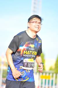 BIB: 10190
                            <button type="button" onclick="openModal(3771606)" class="btn btn-primary btn-sm float-right btn-popup" data-toggle="modal" data-target=".modal-high-quality">
                        <i class="fas fa-shopping-cart"></i> Add to Cart
                    </button>
                                            <button type="button" onclick="isThisMe(3771606, true)" class="btn btn-success btn-sm float-right btn-popup btn-isme hidden" data-toggle="tooltip" data-placement="bottom" title="นี่คือรูปของคุณใช่ไหม คลิกที่นี่เพื่อเอาเข้าอัลบั้ม">
                        <i class="fas fa-plus"></i> Add to album
                    </button>
                    <button type="button" onclick="isThisMe(3771606, false)" class="btn btn-warning btn-sm float-right btn-popup btn-isnotme hidden">
                        <i class="fas fa-ban"></i> Remove from album
                    </button>