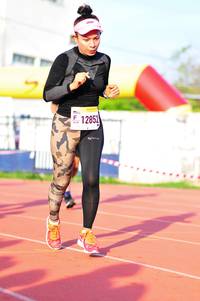 BIB: 12852
                            <button type="button" onclick="openModal(3580707)" class="btn btn-primary btn-sm float-right btn-popup" data-toggle="modal" data-target=".modal-high-quality">
                        <i class="fas fa-shopping-cart"></i> Add to Cart
                    </button>
                                            <button type="button" onclick="isThisMe(3580707, true)" class="btn btn-success btn-sm float-right btn-popup btn-isme hidden" data-toggle="tooltip" data-placement="bottom" title="นี่คือรูปของคุณใช่ไหม คลิกที่นี่เพื่อเอาเข้าอัลบั้ม">
                        <i class="fas fa-plus"></i> Add to album
                    </button>
                    <button type="button" onclick="isThisMe(3580707, false)" class="btn btn-warning btn-sm float-right btn-popup btn-isnotme hidden">
                        <i class="fas fa-ban"></i> Remove from album
                    </button>