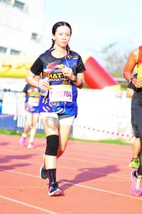 BIB: 704
                            <button type="button" onclick="openModal(3581769)" class="btn btn-primary btn-sm float-right btn-popup" data-toggle="modal" data-target=".modal-high-quality">
                        <i class="fas fa-shopping-cart"></i> Add to Cart
                    </button>
                                            <button type="button" onclick="isThisMe(3581769, true)" class="btn btn-success btn-sm float-right btn-popup btn-isme hidden" data-toggle="tooltip" data-placement="bottom" title="นี่คือรูปของคุณใช่ไหม คลิกที่นี่เพื่อเอาเข้าอัลบั้ม">
                        <i class="fas fa-plus"></i> Add to album
                    </button>
                    <button type="button" onclick="isThisMe(3581769, false)" class="btn btn-warning btn-sm float-right btn-popup btn-isnotme hidden">
                        <i class="fas fa-ban"></i> Remove from album
                    </button>