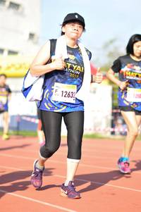 BIB: 2019, 263
                            <button type="button" onclick="openModal(3592272)" class="btn btn-primary btn-sm float-right btn-popup" data-toggle="modal" data-target=".modal-high-quality">
                        <i class="fas fa-shopping-cart"></i> Add to Cart
                    </button>
                                            <button type="button" onclick="isThisMe(3592272, true)" class="btn btn-success btn-sm float-right btn-popup btn-isme hidden" data-toggle="tooltip" data-placement="bottom" title="นี่คือรูปของคุณใช่ไหม คลิกที่นี่เพื่อเอาเข้าอัลบั้ม">
                        <i class="fas fa-plus"></i> Add to album
                    </button>
                    <button type="button" onclick="isThisMe(3592272, false)" class="btn btn-warning btn-sm float-right btn-popup btn-isnotme hidden">
                        <i class="fas fa-ban"></i> Remove from album
                    </button>