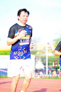 BIB: 411201
                            <button type="button" onclick="openModal(3582051)" class="btn btn-primary btn-sm float-right btn-popup" data-toggle="modal" data-target=".modal-high-quality">
                        <i class="fas fa-shopping-cart"></i> Add to Cart
                    </button>
                                            <button type="button" onclick="isThisMe(3582051, true)" class="btn btn-success btn-sm float-right btn-popup btn-isme hidden" data-toggle="tooltip" data-placement="bottom" title="นี่คือรูปของคุณใช่ไหม คลิกที่นี่เพื่อเอาเข้าอัลบั้ม">
                        <i class="fas fa-plus"></i> Add to album
                    </button>
                    <button type="button" onclick="isThisMe(3582051, false)" class="btn btn-warning btn-sm float-right btn-popup btn-isnotme hidden">
                        <i class="fas fa-ban"></i> Remove from album
                    </button>