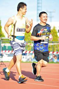 BIB: 11282
                            <button type="button" onclick="openModal(3590256)" class="btn btn-primary btn-sm float-right btn-popup" data-toggle="modal" data-target=".modal-high-quality">
                        <i class="fas fa-shopping-cart"></i> Add to Cart
                    </button>
                                            <button type="button" onclick="isThisMe(3590256, true)" class="btn btn-success btn-sm float-right btn-popup btn-isme hidden" data-toggle="tooltip" data-placement="bottom" title="นี่คือรูปของคุณใช่ไหม คลิกที่นี่เพื่อเอาเข้าอัลบั้ม">
                        <i class="fas fa-plus"></i> Add to album
                    </button>
                    <button type="button" onclick="isThisMe(3590256, false)" class="btn btn-warning btn-sm float-right btn-popup btn-isnotme hidden">
                        <i class="fas fa-ban"></i> Remove from album
                    </button>