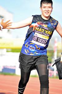 BIB: 10357
                            <button type="button" onclick="openModal(3590155)" class="btn btn-primary btn-sm float-right btn-popup" data-toggle="modal" data-target=".modal-high-quality">
                        <i class="fas fa-shopping-cart"></i> Add to Cart
                    </button>
                                            <button type="button" onclick="isThisMe(3590155, true)" class="btn btn-success btn-sm float-right btn-popup btn-isme hidden" data-toggle="tooltip" data-placement="bottom" title="นี่คือรูปของคุณใช่ไหม คลิกที่นี่เพื่อเอาเข้าอัลบั้ม">
                        <i class="fas fa-plus"></i> Add to album
                    </button>
                    <button type="button" onclick="isThisMe(3590155, false)" class="btn btn-warning btn-sm float-right btn-popup btn-isnotme hidden">
                        <i class="fas fa-ban"></i> Remove from album
                    </button>