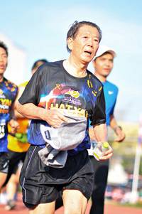 BIB: 
                            <button type="button" onclick="openModal(3589298)" class="btn btn-primary btn-sm float-right btn-popup" data-toggle="modal" data-target=".modal-high-quality">
                        <i class="fas fa-shopping-cart"></i> Add to Cart
                    </button>
                                            <button type="button" onclick="isThisMe(3589298, true)" class="btn btn-success btn-sm float-right btn-popup btn-isme hidden" data-toggle="tooltip" data-placement="bottom" title="นี่คือรูปของคุณใช่ไหม คลิกที่นี่เพื่อเอาเข้าอัลบั้ม">
                        <i class="fas fa-plus"></i> Add to album
                    </button>
                    <button type="button" onclick="isThisMe(3589298, false)" class="btn btn-warning btn-sm float-right btn-popup btn-isnotme hidden">
                        <i class="fas fa-ban"></i> Remove from album
                    </button>