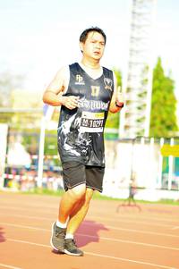 BIB: 10291
                            <button type="button" onclick="openModal(3588698)" class="btn btn-primary btn-sm float-right btn-popup" data-toggle="modal" data-target=".modal-high-quality">
                        <i class="fas fa-shopping-cart"></i> Add to Cart
                    </button>
                                            <button type="button" onclick="isThisMe(3588698, true)" class="btn btn-success btn-sm float-right btn-popup btn-isme hidden" data-toggle="tooltip" data-placement="bottom" title="นี่คือรูปของคุณใช่ไหม คลิกที่นี่เพื่อเอาเข้าอัลบั้ม">
                        <i class="fas fa-plus"></i> Add to album
                    </button>
                    <button type="button" onclick="isThisMe(3588698, false)" class="btn btn-warning btn-sm float-right btn-popup btn-isnotme hidden">
                        <i class="fas fa-ban"></i> Remove from album
                    </button>