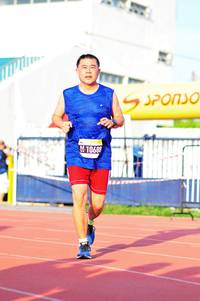 BIB: 10688
                            <button type="button" onclick="openModal(3580688)" class="btn btn-primary btn-sm float-right btn-popup" data-toggle="modal" data-target=".modal-high-quality">
                        <i class="fas fa-shopping-cart"></i> Add to Cart
                    </button>
                                            <button type="button" onclick="isThisMe(3580688, true)" class="btn btn-success btn-sm float-right btn-popup btn-isme hidden" data-toggle="tooltip" data-placement="bottom" title="นี่คือรูปของคุณใช่ไหม คลิกที่นี่เพื่อเอาเข้าอัลบั้ม">
                        <i class="fas fa-plus"></i> Add to album
                    </button>
                    <button type="button" onclick="isThisMe(3580688, false)" class="btn btn-warning btn-sm float-right btn-popup btn-isnotme hidden">
                        <i class="fas fa-ban"></i> Remove from album
                    </button>