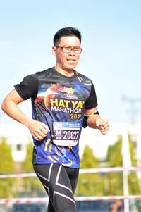 BIB: 202, 20827
                            <button type="button" onclick="openModal(3592260)" class="btn btn-primary btn-sm float-right btn-popup" data-toggle="modal" data-target=".modal-high-quality">
                        <i class="fas fa-shopping-cart"></i> Add to Cart
                    </button>
                                            <button type="button" onclick="isThisMe(3592260, true)" class="btn btn-success btn-sm float-right btn-popup btn-isme hidden" data-toggle="tooltip" data-placement="bottom" title="นี่คือรูปของคุณใช่ไหม คลิกที่นี่เพื่อเอาเข้าอัลบั้ม">
                        <i class="fas fa-plus"></i> Add to album
                    </button>
                    <button type="button" onclick="isThisMe(3592260, false)" class="btn btn-warning btn-sm float-right btn-popup btn-isnotme hidden">
                        <i class="fas fa-ban"></i> Remove from album
                    </button>