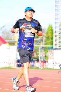 BIB: 10364
                            <button type="button" onclick="openModal(3581592)" class="btn btn-primary btn-sm float-right btn-popup" data-toggle="modal" data-target=".modal-high-quality">
                        <i class="fas fa-shopping-cart"></i> Add to Cart
                    </button>
                                            <button type="button" onclick="isThisMe(3581592, true)" class="btn btn-success btn-sm float-right btn-popup btn-isme hidden" data-toggle="tooltip" data-placement="bottom" title="นี่คือรูปของคุณใช่ไหม คลิกที่นี่เพื่อเอาเข้าอัลบั้ม">
                        <i class="fas fa-plus"></i> Add to album
                    </button>
                    <button type="button" onclick="isThisMe(3581592, false)" class="btn btn-warning btn-sm float-right btn-popup btn-isnotme hidden">
                        <i class="fas fa-ban"></i> Remove from album
                    </button>