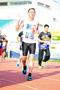 BIB: 
                            <button type="button" onclick="openModal(3588886)" class="btn btn-primary btn-sm float-right btn-popup" data-toggle="modal" data-target=".modal-high-quality">
                        <i class="fas fa-shopping-cart"></i> Add to Cart
                    </button>
                                            <button type="button" onclick="isThisMe(3588886, true)" class="btn btn-success btn-sm float-right btn-popup btn-isme hidden" data-toggle="tooltip" data-placement="bottom" title="นี่คือรูปของคุณใช่ไหม คลิกที่นี่เพื่อเอาเข้าอัลบั้ม">
                        <i class="fas fa-plus"></i> Add to album
                    </button>
                    <button type="button" onclick="isThisMe(3588886, false)" class="btn btn-warning btn-sm float-right btn-popup btn-isnotme hidden">
                        <i class="fas fa-ban"></i> Remove from album
                    </button>