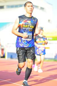 BIB: 351
                            <button type="button" onclick="openModal(3763305)" class="btn btn-primary btn-sm float-right btn-popup" data-toggle="modal" data-target=".modal-high-quality">
                        <i class="fas fa-shopping-cart"></i> Add to Cart
                    </button>
                                            <button type="button" onclick="isThisMe(3763305, true)" class="btn btn-success btn-sm float-right btn-popup btn-isme hidden" data-toggle="tooltip" data-placement="bottom" title="นี่คือรูปของคุณใช่ไหม คลิกที่นี่เพื่อเอาเข้าอัลบั้ม">
                        <i class="fas fa-plus"></i> Add to album
                    </button>
                    <button type="button" onclick="isThisMe(3763305, false)" class="btn btn-warning btn-sm float-right btn-popup btn-isnotme hidden">
                        <i class="fas fa-ban"></i> Remove from album
                    </button>