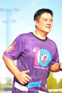 BIB: 
                            <button type="button" onclick="openModal(3592003)" class="btn btn-primary btn-sm float-right btn-popup" data-toggle="modal" data-target=".modal-high-quality">
                        <i class="fas fa-shopping-cart"></i> Add to Cart
                    </button>
                                            <button type="button" onclick="isThisMe(3592003, true)" class="btn btn-success btn-sm float-right btn-popup btn-isme hidden" data-toggle="tooltip" data-placement="bottom" title="นี่คือรูปของคุณใช่ไหม คลิกที่นี่เพื่อเอาเข้าอัลบั้ม">
                        <i class="fas fa-plus"></i> Add to album
                    </button>
                    <button type="button" onclick="isThisMe(3592003, false)" class="btn btn-warning btn-sm float-right btn-popup btn-isnotme hidden">
                        <i class="fas fa-ban"></i> Remove from album
                    </button>