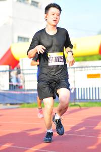 BIB: 1142
                            <button type="button" onclick="openModal(3578008)" class="btn btn-primary btn-sm float-right btn-popup" data-toggle="modal" data-target=".modal-high-quality">
                        <i class="fas fa-shopping-cart"></i> Add to Cart
                    </button>
                                            <button type="button" onclick="isThisMe(3578008, true)" class="btn btn-success btn-sm float-right btn-popup btn-isme hidden" data-toggle="tooltip" data-placement="bottom" title="นี่คือรูปของคุณใช่ไหม คลิกที่นี่เพื่อเอาเข้าอัลบั้ม">
                        <i class="fas fa-plus"></i> Add to album
                    </button>
                    <button type="button" onclick="isThisMe(3578008, false)" class="btn btn-warning btn-sm float-right btn-popup btn-isnotme hidden">
                        <i class="fas fa-ban"></i> Remove from album
                    </button>