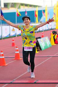 BIB: 11832
                            <button type="button" onclick="openModal(3577127)" class="btn btn-primary btn-sm float-right btn-popup" data-toggle="modal" data-target=".modal-high-quality">
                        <i class="fas fa-shopping-cart"></i> Add to Cart
                    </button>
                                            <button type="button" onclick="isThisMe(3577127, true)" class="btn btn-success btn-sm float-right btn-popup btn-isme hidden" data-toggle="tooltip" data-placement="bottom" title="นี่คือรูปของคุณใช่ไหม คลิกที่นี่เพื่อเอาเข้าอัลบั้ม">
                        <i class="fas fa-plus"></i> Add to album
                    </button>
                    <button type="button" onclick="isThisMe(3577127, false)" class="btn btn-warning btn-sm float-right btn-popup btn-isnotme hidden">
                        <i class="fas fa-ban"></i> Remove from album
                    </button>