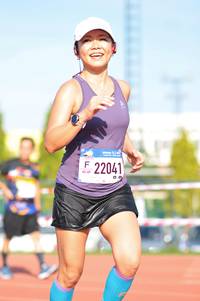 BIB: 22041
                            <button type="button" onclick="openModal(3592201)" class="btn btn-primary btn-sm float-right btn-popup" data-toggle="modal" data-target=".modal-high-quality">
                        <i class="fas fa-shopping-cart"></i> Add to Cart
                    </button>
                                            <button type="button" onclick="isThisMe(3592201, true)" class="btn btn-success btn-sm float-right btn-popup btn-isme hidden" data-toggle="tooltip" data-placement="bottom" title="นี่คือรูปของคุณใช่ไหม คลิกที่นี่เพื่อเอาเข้าอัลบั้ม">
                        <i class="fas fa-plus"></i> Add to album
                    </button>
                    <button type="button" onclick="isThisMe(3592201, false)" class="btn btn-warning btn-sm float-right btn-popup btn-isnotme hidden">
                        <i class="fas fa-ban"></i> Remove from album
                    </button>