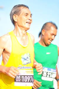 BIB: 105, 1097
                            <button type="button" onclick="openModal(3766131)" class="btn btn-primary btn-sm float-right btn-popup" data-toggle="modal" data-target=".modal-high-quality">
                        <i class="fas fa-shopping-cart"></i> Add to Cart
                    </button>
                                            <button type="button" onclick="isThisMe(3766131, true)" class="btn btn-success btn-sm float-right btn-popup btn-isme hidden" data-toggle="tooltip" data-placement="bottom" title="นี่คือรูปของคุณใช่ไหม คลิกที่นี่เพื่อเอาเข้าอัลบั้ม">
                        <i class="fas fa-plus"></i> Add to album
                    </button>
                    <button type="button" onclick="isThisMe(3766131, false)" class="btn btn-warning btn-sm float-right btn-popup btn-isnotme hidden">
                        <i class="fas fa-ban"></i> Remove from album
                    </button>