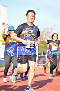 BIB: 
                            <button type="button" onclick="openModal(3590171)" class="btn btn-primary btn-sm float-right btn-popup" data-toggle="modal" data-target=".modal-high-quality">
                        <i class="fas fa-shopping-cart"></i> Add to Cart
                    </button>
                                            <button type="button" onclick="isThisMe(3590171, true)" class="btn btn-success btn-sm float-right btn-popup btn-isme hidden" data-toggle="tooltip" data-placement="bottom" title="นี่คือรูปของคุณใช่ไหม คลิกที่นี่เพื่อเอาเข้าอัลบั้ม">
                        <i class="fas fa-plus"></i> Add to album
                    </button>
                    <button type="button" onclick="isThisMe(3590171, false)" class="btn btn-warning btn-sm float-right btn-popup btn-isnotme hidden">
                        <i class="fas fa-ban"></i> Remove from album
                    </button>