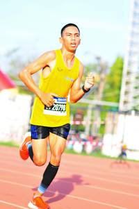 BIB: 20798
                            <button type="button" onclick="openModal(3581008)" class="btn btn-primary btn-sm float-right btn-popup" data-toggle="modal" data-target=".modal-high-quality">
                        <i class="fas fa-shopping-cart"></i> Add to Cart
                    </button>
                                            <button type="button" onclick="isThisMe(3581008, true)" class="btn btn-success btn-sm float-right btn-popup btn-isme hidden" data-toggle="tooltip" data-placement="bottom" title="นี่คือรูปของคุณใช่ไหม คลิกที่นี่เพื่อเอาเข้าอัลบั้ม">
                        <i class="fas fa-plus"></i> Add to album
                    </button>
                    <button type="button" onclick="isThisMe(3581008, false)" class="btn btn-warning btn-sm float-right btn-popup btn-isnotme hidden">
                        <i class="fas fa-ban"></i> Remove from album
                    </button>