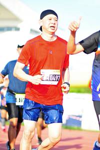 BIB: 0497
                            <button type="button" onclick="openModal(3588562)" class="btn btn-primary btn-sm float-right btn-popup" data-toggle="modal" data-target=".modal-high-quality">
                        <i class="fas fa-shopping-cart"></i> Add to Cart
                    </button>
                                            <button type="button" onclick="isThisMe(3588562, true)" class="btn btn-success btn-sm float-right btn-popup btn-isme hidden" data-toggle="tooltip" data-placement="bottom" title="นี่คือรูปของคุณใช่ไหม คลิกที่นี่เพื่อเอาเข้าอัลบั้ม">
                        <i class="fas fa-plus"></i> Add to album
                    </button>
                    <button type="button" onclick="isThisMe(3588562, false)" class="btn btn-warning btn-sm float-right btn-popup btn-isnotme hidden">
                        <i class="fas fa-ban"></i> Remove from album
                    </button>