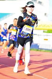 BIB: 11701
                            <button type="button" onclick="openModal(3581447)" class="btn btn-primary btn-sm float-right btn-popup" data-toggle="modal" data-target=".modal-high-quality">
                        <i class="fas fa-shopping-cart"></i> Add to Cart
                    </button>
                                            <button type="button" onclick="isThisMe(3581447, true)" class="btn btn-success btn-sm float-right btn-popup btn-isme hidden" data-toggle="tooltip" data-placement="bottom" title="นี่คือรูปของคุณใช่ไหม คลิกที่นี่เพื่อเอาเข้าอัลบั้ม">
                        <i class="fas fa-plus"></i> Add to album
                    </button>
                    <button type="button" onclick="isThisMe(3581447, false)" class="btn btn-warning btn-sm float-right btn-popup btn-isnotme hidden">
                        <i class="fas fa-ban"></i> Remove from album
                    </button>