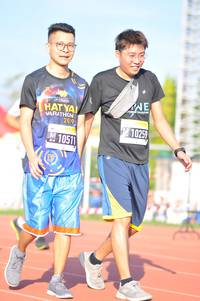 BIB: 209, 10259, 10511
                            <button type="button" onclick="openModal(3771684)" class="btn btn-primary btn-sm float-right btn-popup" data-toggle="modal" data-target=".modal-high-quality">
                        <i class="fas fa-shopping-cart"></i> Add to Cart
                    </button>
                                            <button type="button" onclick="isThisMe(3771684, true)" class="btn btn-success btn-sm float-right btn-popup btn-isme hidden" data-toggle="tooltip" data-placement="bottom" title="นี่คือรูปของคุณใช่ไหม คลิกที่นี่เพื่อเอาเข้าอัลบั้ม">
                        <i class="fas fa-plus"></i> Add to album
                    </button>
                    <button type="button" onclick="isThisMe(3771684, false)" class="btn btn-warning btn-sm float-right btn-popup btn-isnotme hidden">
                        <i class="fas fa-ban"></i> Remove from album
                    </button>