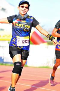 BIB: 2019, 12122
                            <button type="button" onclick="openModal(3581366)" class="btn btn-primary btn-sm float-right btn-popup" data-toggle="modal" data-target=".modal-high-quality">
                        <i class="fas fa-shopping-cart"></i> Add to Cart
                    </button>
                                            <button type="button" onclick="isThisMe(3581366, true)" class="btn btn-success btn-sm float-right btn-popup btn-isme hidden" data-toggle="tooltip" data-placement="bottom" title="นี่คือรูปของคุณใช่ไหม คลิกที่นี่เพื่อเอาเข้าอัลบั้ม">
                        <i class="fas fa-plus"></i> Add to album
                    </button>
                    <button type="button" onclick="isThisMe(3581366, false)" class="btn btn-warning btn-sm float-right btn-popup btn-isnotme hidden">
                        <i class="fas fa-ban"></i> Remove from album
                    </button>