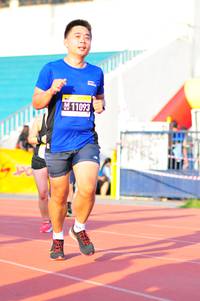 BIB: 11093
                            <button type="button" onclick="openModal(3578665)" class="btn btn-primary btn-sm float-right btn-popup" data-toggle="modal" data-target=".modal-high-quality">
                        <i class="fas fa-shopping-cart"></i> Add to Cart
                    </button>
                                            <button type="button" onclick="isThisMe(3578665, true)" class="btn btn-success btn-sm float-right btn-popup btn-isme hidden" data-toggle="tooltip" data-placement="bottom" title="นี่คือรูปของคุณใช่ไหม คลิกที่นี่เพื่อเอาเข้าอัลบั้ม">
                        <i class="fas fa-plus"></i> Add to album
                    </button>
                    <button type="button" onclick="isThisMe(3578665, false)" class="btn btn-warning btn-sm float-right btn-popup btn-isnotme hidden">
                        <i class="fas fa-ban"></i> Remove from album
                    </button>