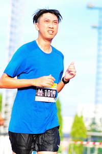 BIB: 10199
                            <button type="button" onclick="openModal(3580804)" class="btn btn-primary btn-sm float-right btn-popup" data-toggle="modal" data-target=".modal-high-quality">
                        <i class="fas fa-shopping-cart"></i> Add to Cart
                    </button>
                                            <button type="button" onclick="isThisMe(3580804, true)" class="btn btn-success btn-sm float-right btn-popup btn-isme hidden" data-toggle="tooltip" data-placement="bottom" title="นี่คือรูปของคุณใช่ไหม คลิกที่นี่เพื่อเอาเข้าอัลบั้ม">
                        <i class="fas fa-plus"></i> Add to album
                    </button>
                    <button type="button" onclick="isThisMe(3580804, false)" class="btn btn-warning btn-sm float-right btn-popup btn-isnotme hidden">
                        <i class="fas fa-ban"></i> Remove from album
                    </button>